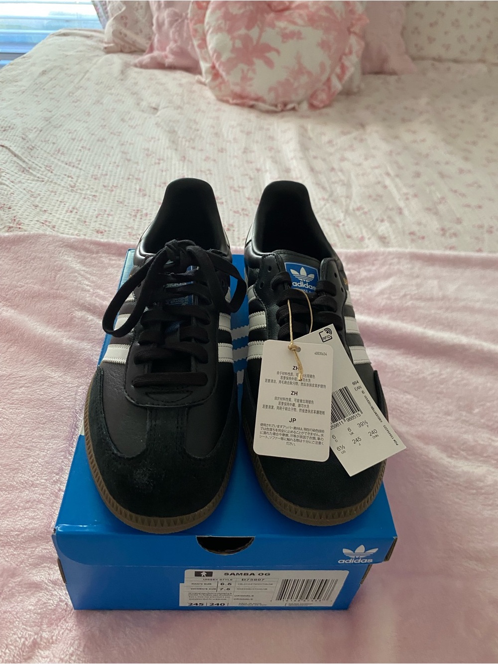 adidas Samba OG Sneakers - Black with White Stripes